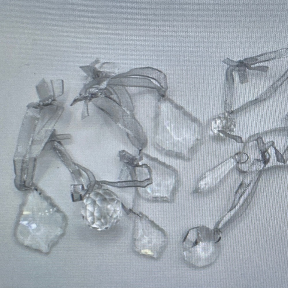 8 Crystal Ornament Set with Silver Ribbons